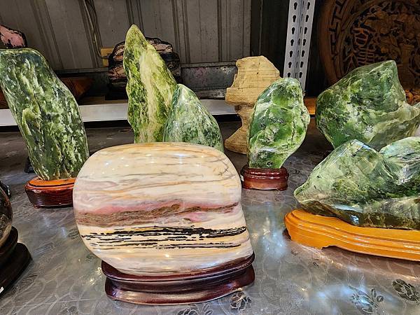 細品花蓮三日遊(九)花蓮玫瑰石精品店 細品花蓮三日遊(九)花蓮玫瑰石精品店