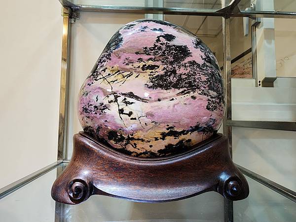 細品花蓮三日遊(九)花蓮玫瑰石精品店 細品花蓮三日遊(九)花蓮玫瑰石精品店