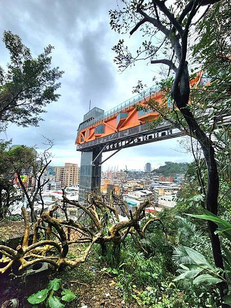 基隆新地標~~~基隆塔&信二防空洞