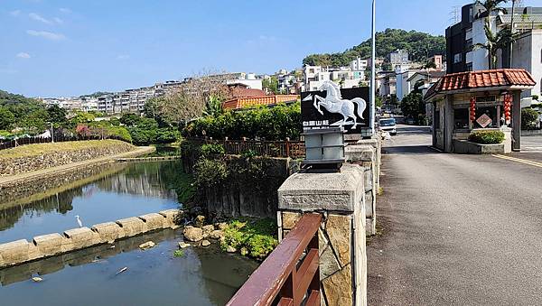 【台北賞櫻景點】東湖樂活公園賞櫻&內溝溪步道粉嫩浪漫櫻花