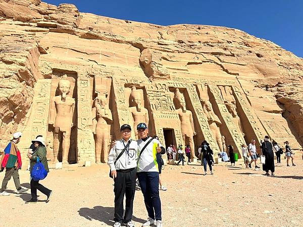 探索埃及文化12天之旅(十一)阿布辛貝雙神殿~此生最大震撼之