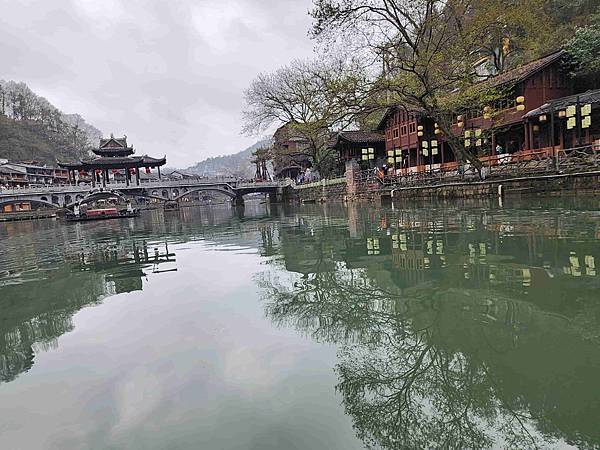 醉美仙境張家界天門山鳳凰古城精彩八日之旅(五)鳳凰古城(沈從