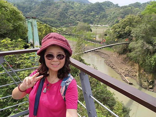 苗栗明湖蘇堤漫步、八甲茶園美拍