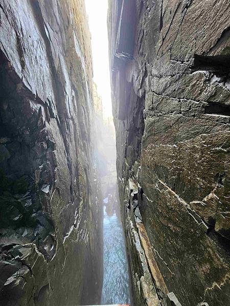 馬祖追淚跳島探秘深度旅遊(八)安東坑道&一線天天王據點