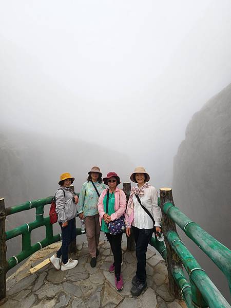 馬祖追淚跳島探秘深度旅遊(八)安東坑道&一線天天王據點