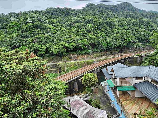 再訪三貂嶺舊隧道只為美拍隧道口倒影