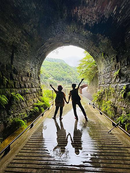 再訪三貂嶺舊隧道只為美拍隧道口倒影