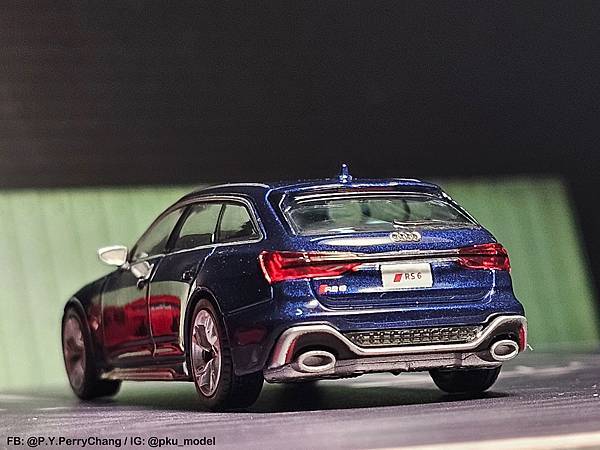 <1/64模型車開箱> MINI GT Audi RS6 A