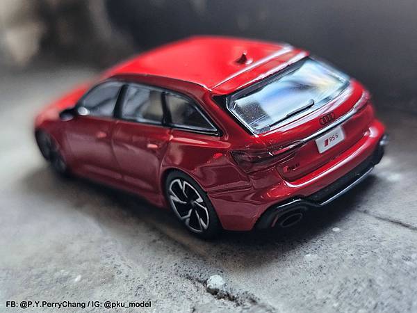 <1/64模型車開箱> MINI GT Audi RS6 A