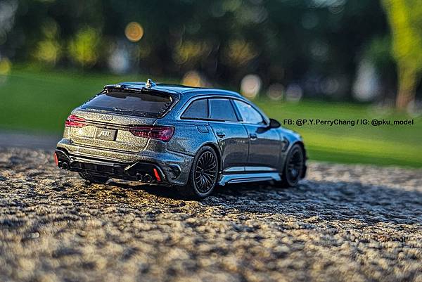 <1/64模型車開箱> MINI GT Audi ABT R