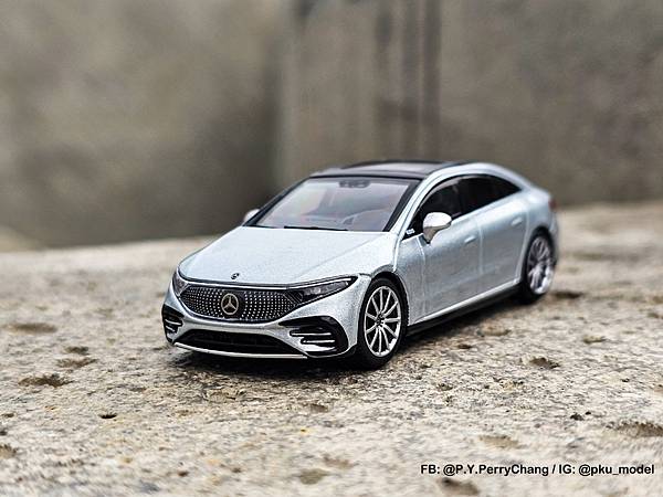 <1/64模型車開箱> MINI GT Mercedes-B