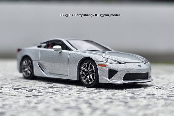 <1/64模型車開箱>DCT Lexus LFA