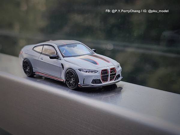 <1/64模型車開箱> MINI GT BMW M4 CSL