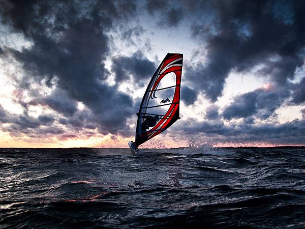 windsurf1600.jpg