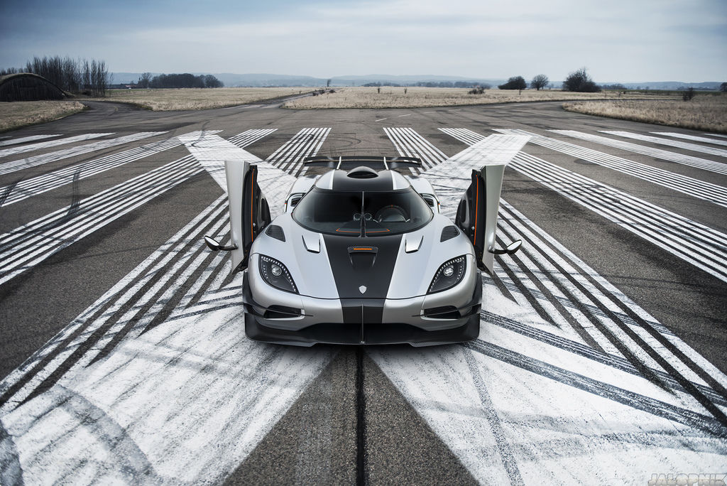 koenigsegg-agera-one1-1_0