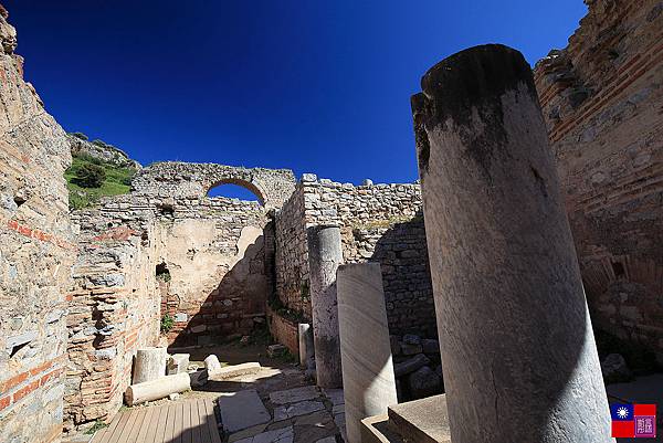 艾菲索斯古城遺跡 (156).JPG