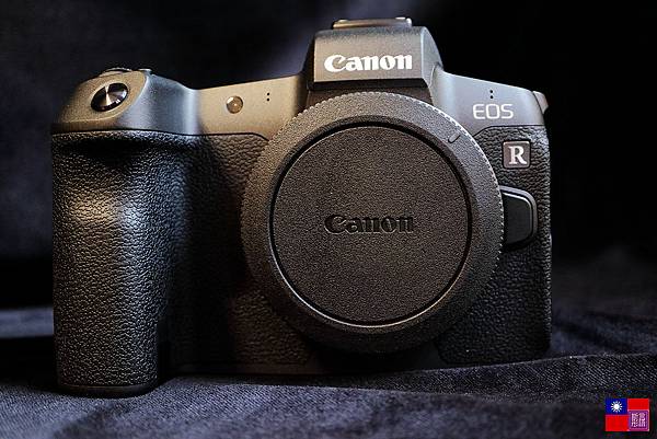 EOS R (15)