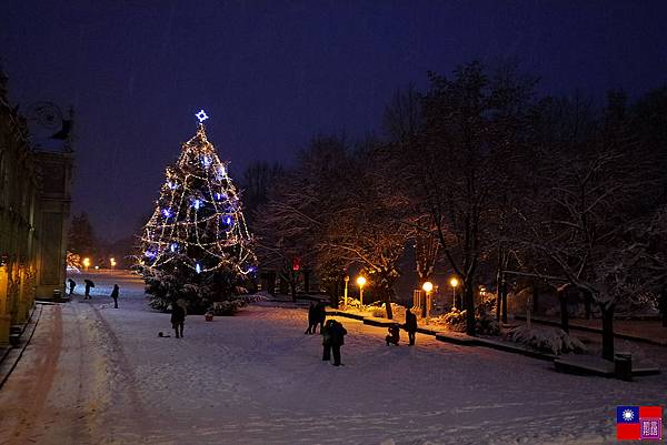 冰天雪地中的溫泉鄉 (62).JPG