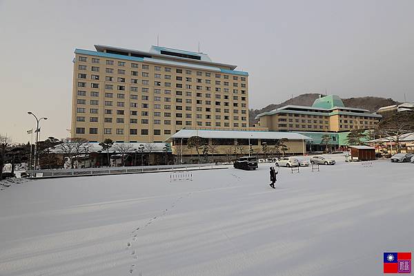 [岩手縣-花卷市]-清晨的雪中情侶探幽 (15).JPG