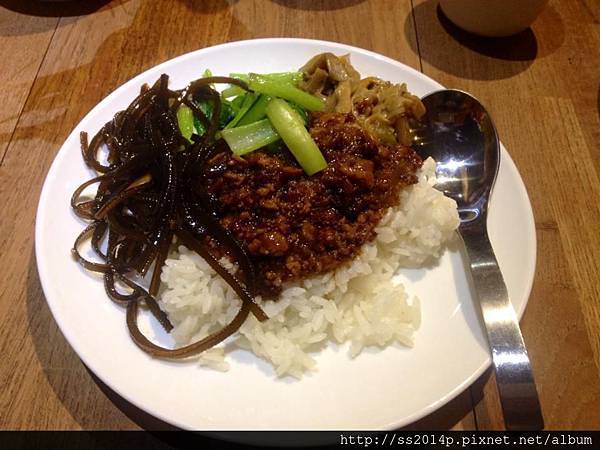 肉燥飯.jpg