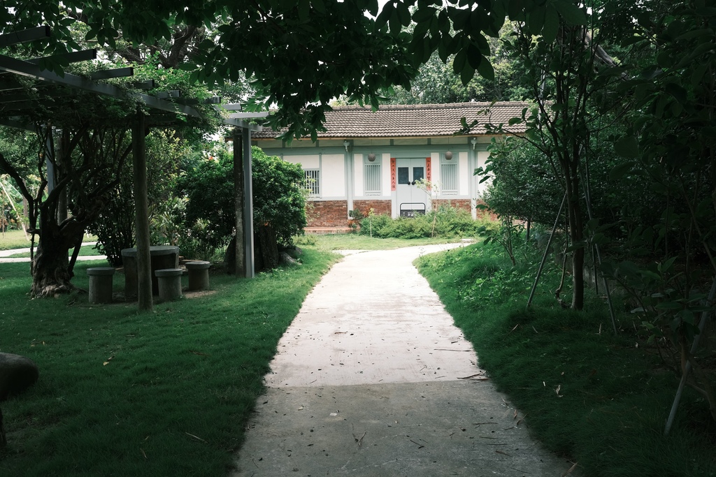 雲林-三秀園 Sam-Sìu Garden，我把它拍得很有歷史老舊的照片景點