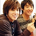 東方神起-允浩&amp;俊秀2007成熟版.jpg