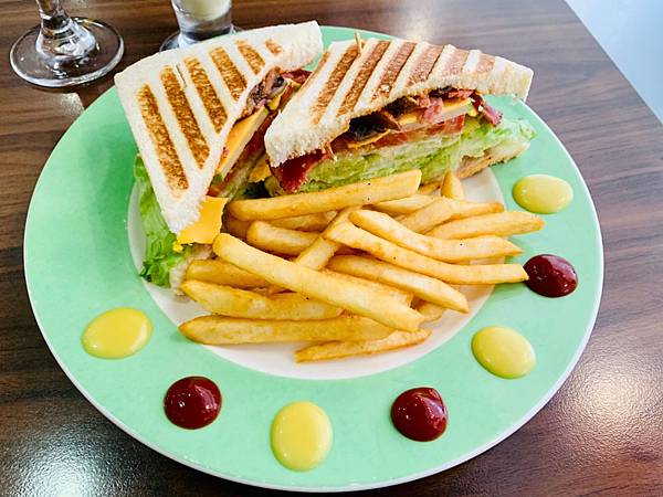 Vone cafe_201229_5.jpg