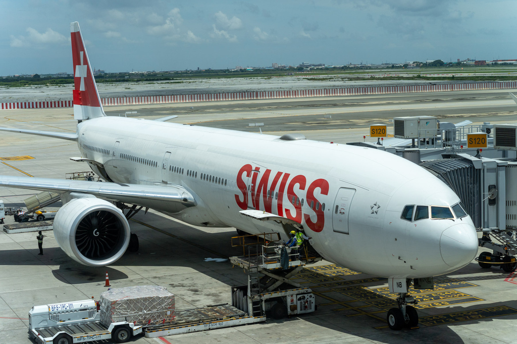 20250625 BKK-ZRH LX181