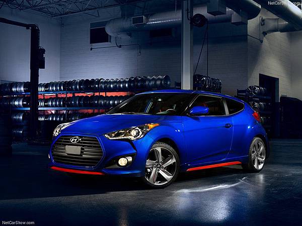 Hyundai-Veloster_Turbo_R-Spec_2014_800x600_wallpaper_01