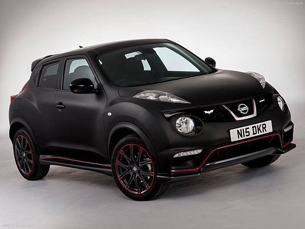 Nissan-Juke_Nismo_Dark_Knight_Rises_2012_800x600_wallpaper_04