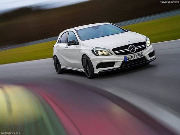 Mercedes-Benz-A45_AMG_2014_800x600_wallpaper_05 Mercedes-Benz-A45_AMG_2014_800x600_wallpaper_05