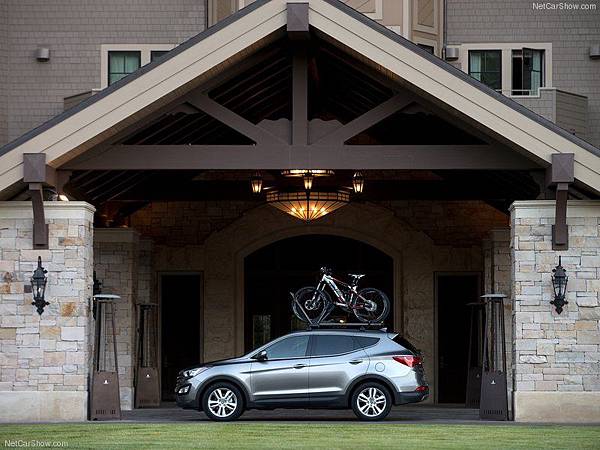 Hyundai-Santa_Fe_Sport_2013_800x600_wallpaper_20 Hyundai-Santa_Fe_Sport_2013_800x600_wallpaper_20