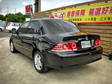 SUM冠威中古車☆瘋 狂全額貸 ! ! 人氣車種  MITSUBISHI /三菱05年GLOBAL LANCER 31萬8☆