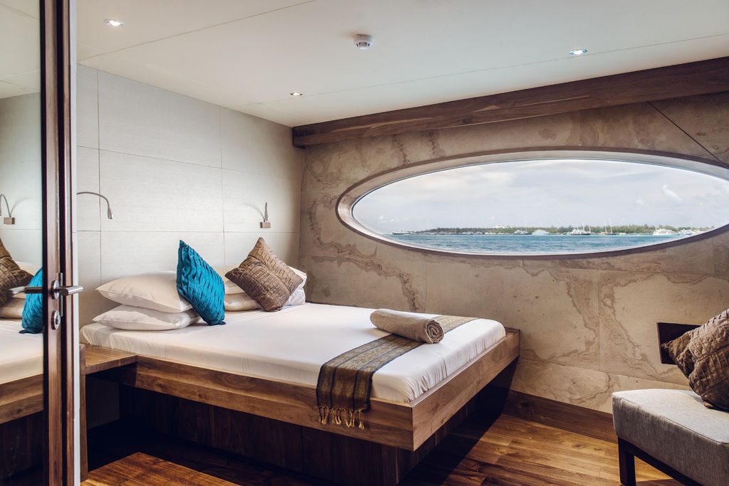 升等海豚房 升等海豚房