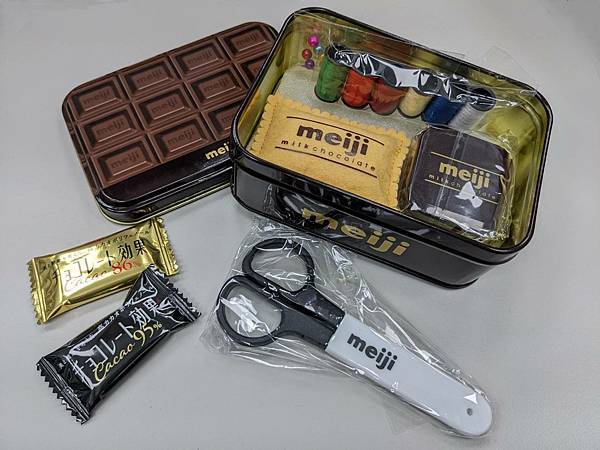 【開箱】萊爾富：meiji巧克力針線盒