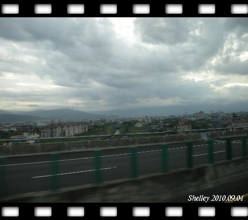 090401.jpg 090401.jpg