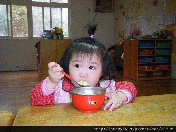 CLAIRE AT SCHOOL 098.jpg