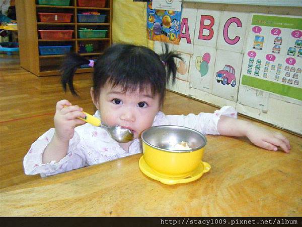 CLAIRE AT SCHOOL 047.jpg