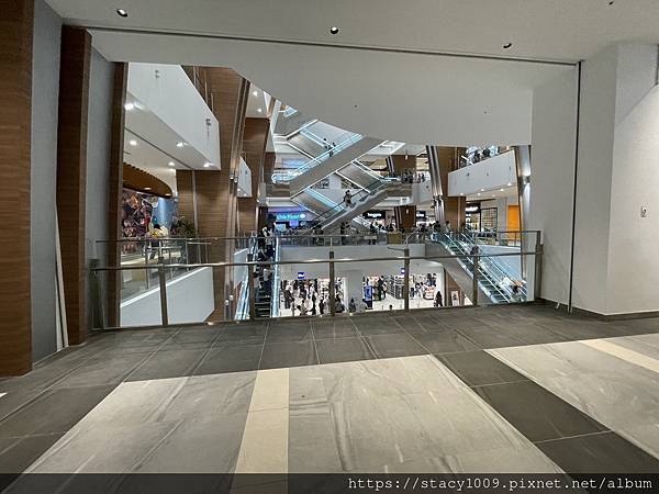 林口三井outlet二期>日系品牌親子母嬰用品>年輕人愛公仔