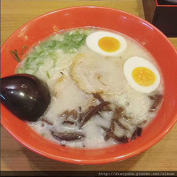 宮內屋豚骨拉麵.jpg 宮內屋豚骨拉麵.jpg