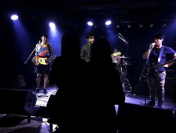 六張犁站 N.I.B. bar & live house 六張犁站 N.I.B. bar & live house