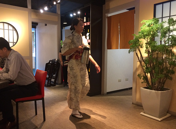 2018.10 博多華味鳥的清甜香嫩鴨胸拉麵【已歇業】 2018.10 博多華味鳥的清甜香嫩鴨胸拉麵【已歇業】