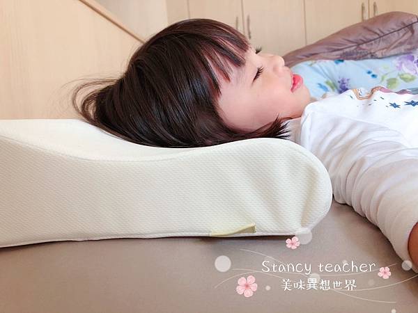 格蕾莎枕頭_190107_0015.jpg 格蕾莎枕頭_190107_0015.jpg