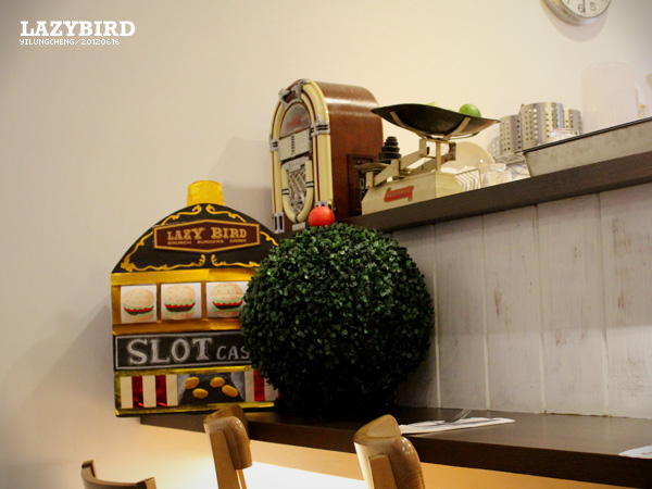 lazybird05