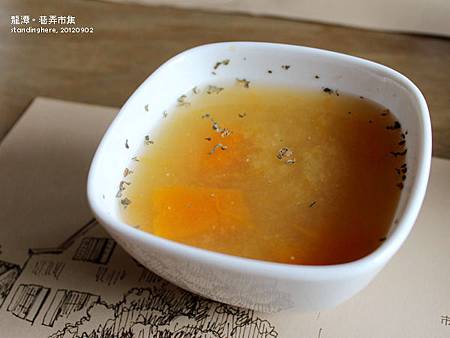 市集巷弄 village kitchen 市集巷弄