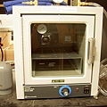 Vacuum Oven