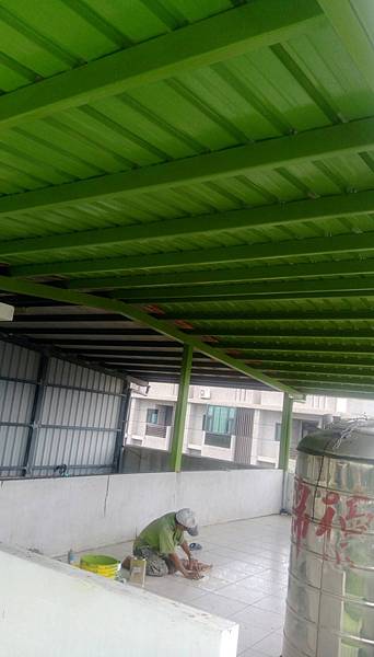 屋頂鐵皮粉刷工程