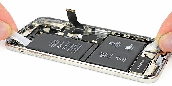 iphone-8-x-battery-secret-weapon_00.jpg iphone-8-x-battery-secret-weapon_00.jpg
