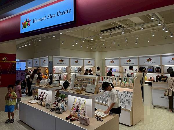 【摩曼星創麗寶Outlet 3C精飾店】從開幕前到現在的點滴