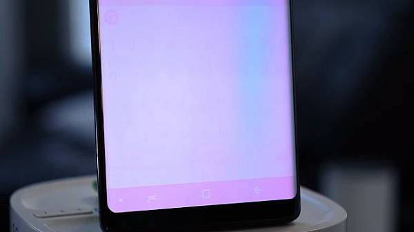 Amoled-Display-BURN.jpg